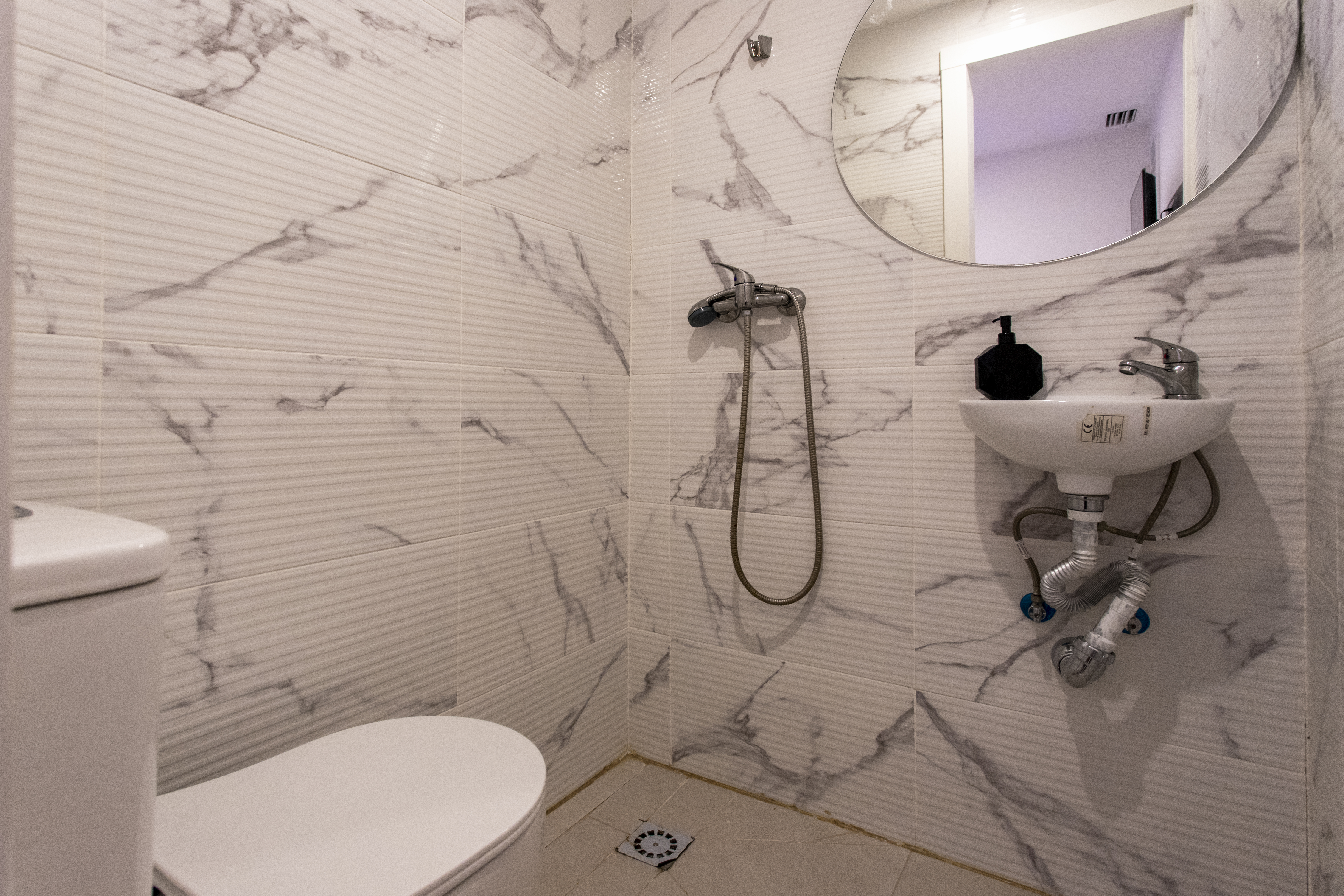 En-suite Designer Bathroom